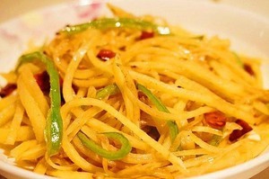 酸辣土豆丝怎么做好吃-不用再愁不辣不酸了