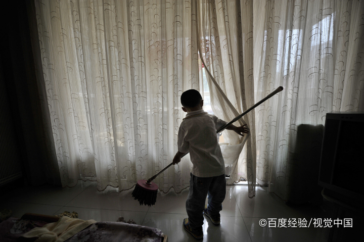 每天擦屋里的灰尘还是很多怎么办