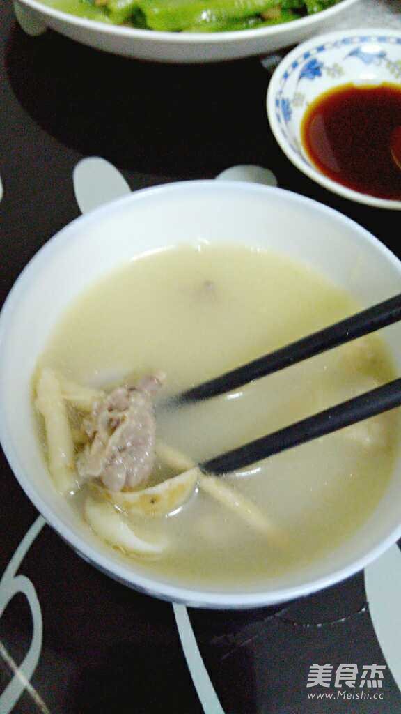 沙参百合鸭肉汤咳嗽久