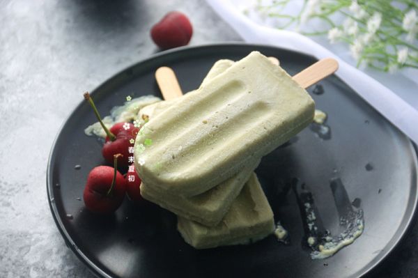 牛油果薯泥牛奶冰棍