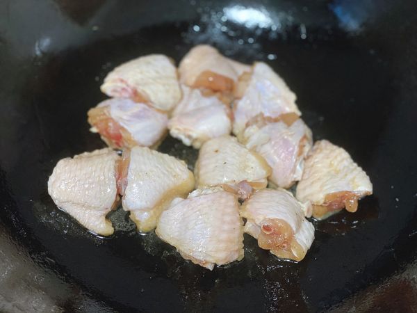 鲜虾鲍鱼鸡翅煲