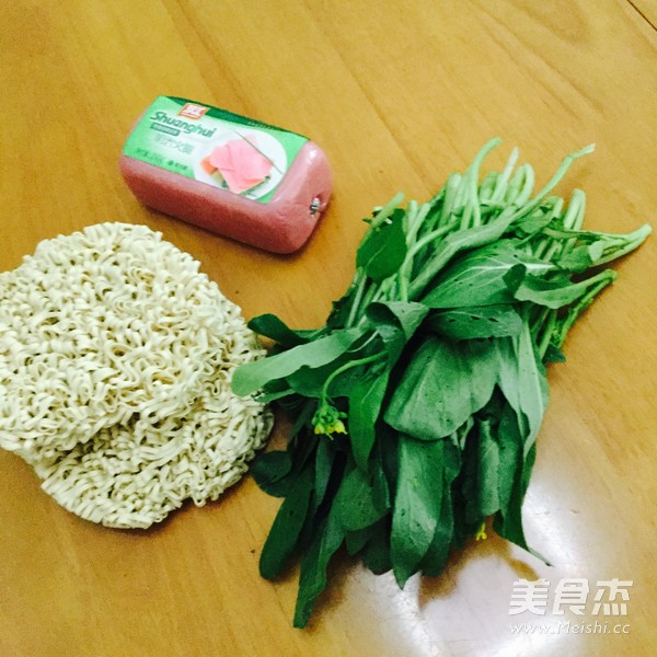 培根炒面的做法