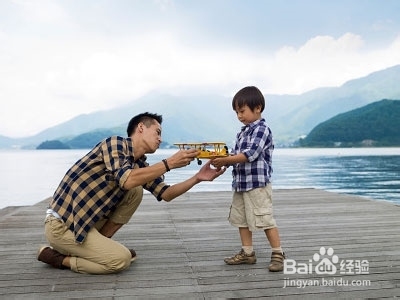加国爸爸让儿子敞开心扉的秘诀