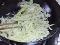 湘菜包菜炒粉丝做法图解