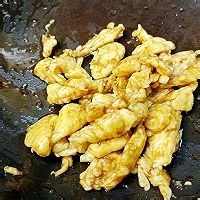 如何制作酸酸甜甜仿蟹粉