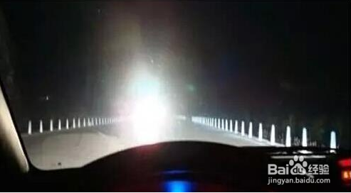 怎么合理的使用汽车大灯