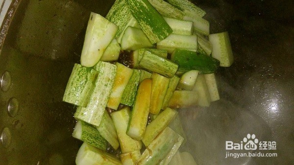 美食——炒黄瓜的家常做法