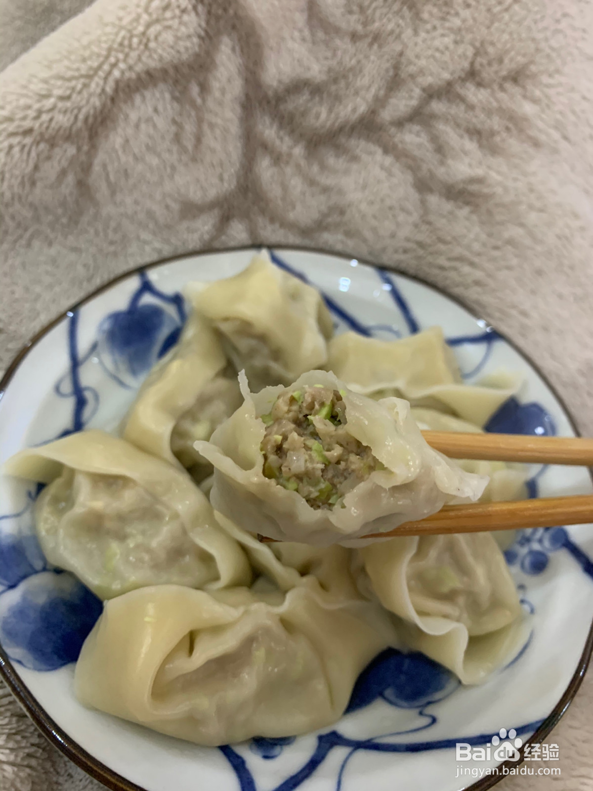 大馄饨蘑菇毛豆馅新颖的做法