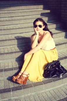 如何学习穿衣搭配技巧，有哪些管理衣橱的工具。