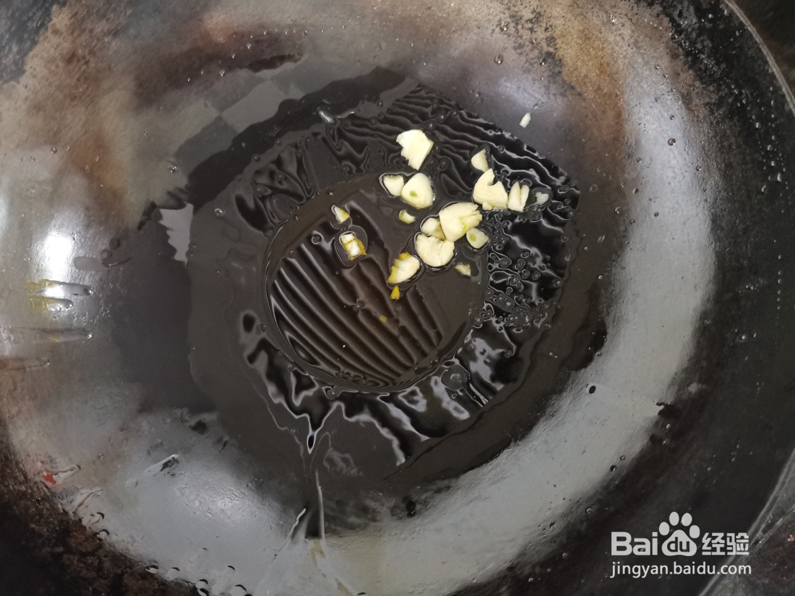 芹菜胡萝卜炒土豆丝的做法