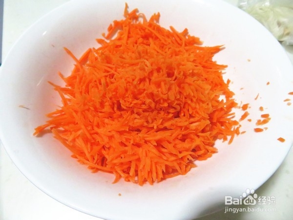 如何做出好吃美味的胡萝卜鸡蛋饼