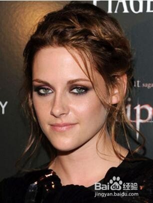 打造异度风情,10款迷人发髻任你选