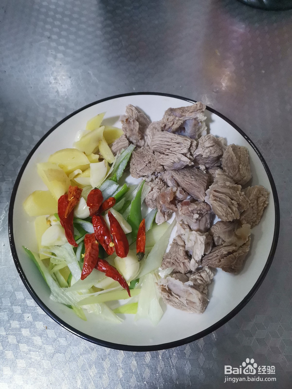牛肉烧红萝卜的家常做法