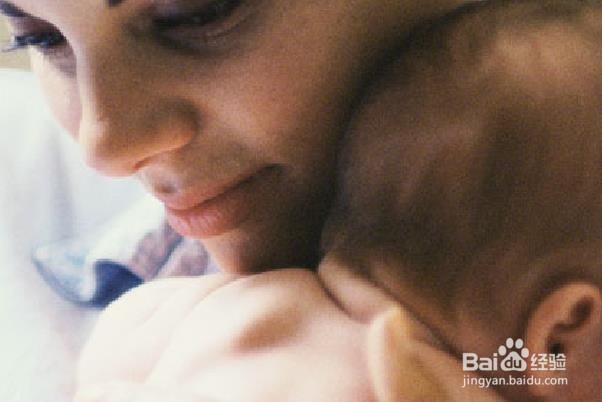 如何用奶瓶喂养你的宝贝