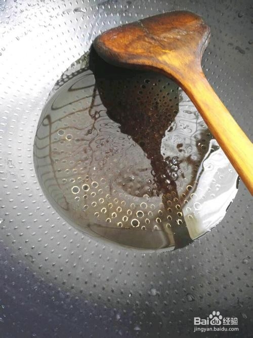 胡萝卜木耳炒肉片的做法