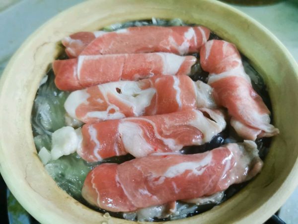 酸菜粉丝羊肉煲