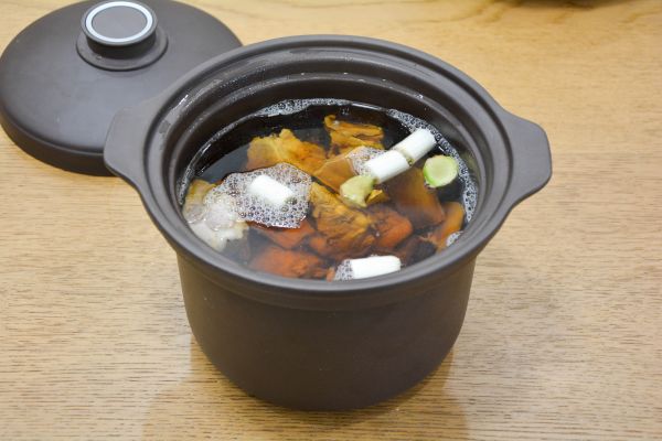 腔骨墨鱼胡萝卜汤