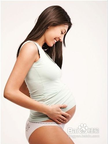 冬季孕妇怎么保养皮肤(孕妇能用护肤品吗)
