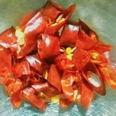 藜蒿炒腊肠的做法