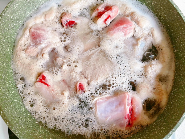 秋日肉排蕃茄红汤