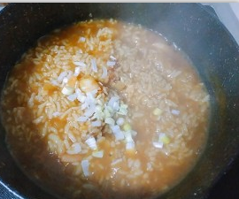 咖喱虾仁烩饭的做法