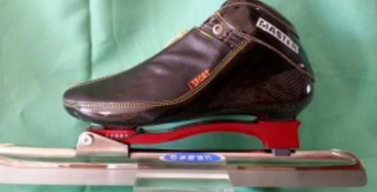 花样滑冰冰刀怎样固定在冰鞋鞋底