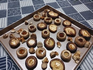 美味烤蘑菇的做法