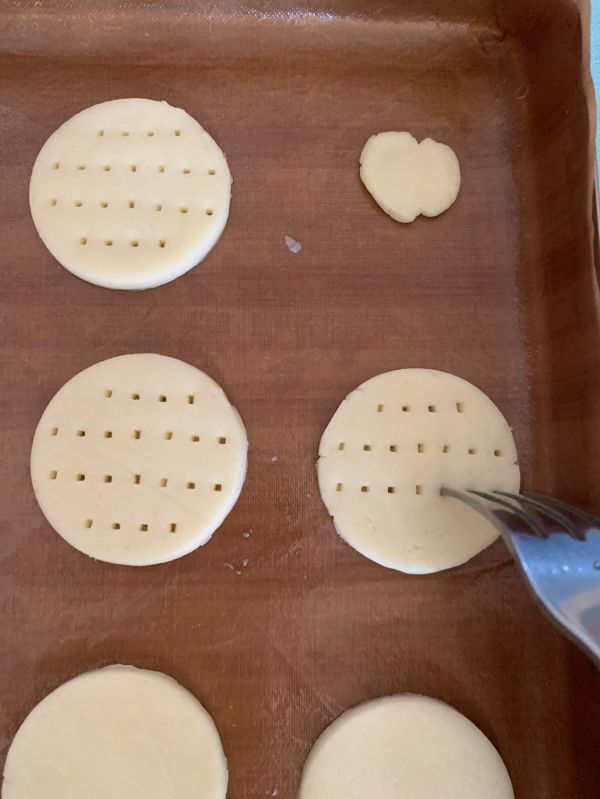 牛奶奶油沙饼干