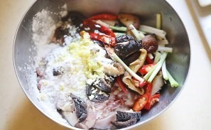 怎么做香菇蒸鸡腿
