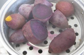 紫薯双色卷做法