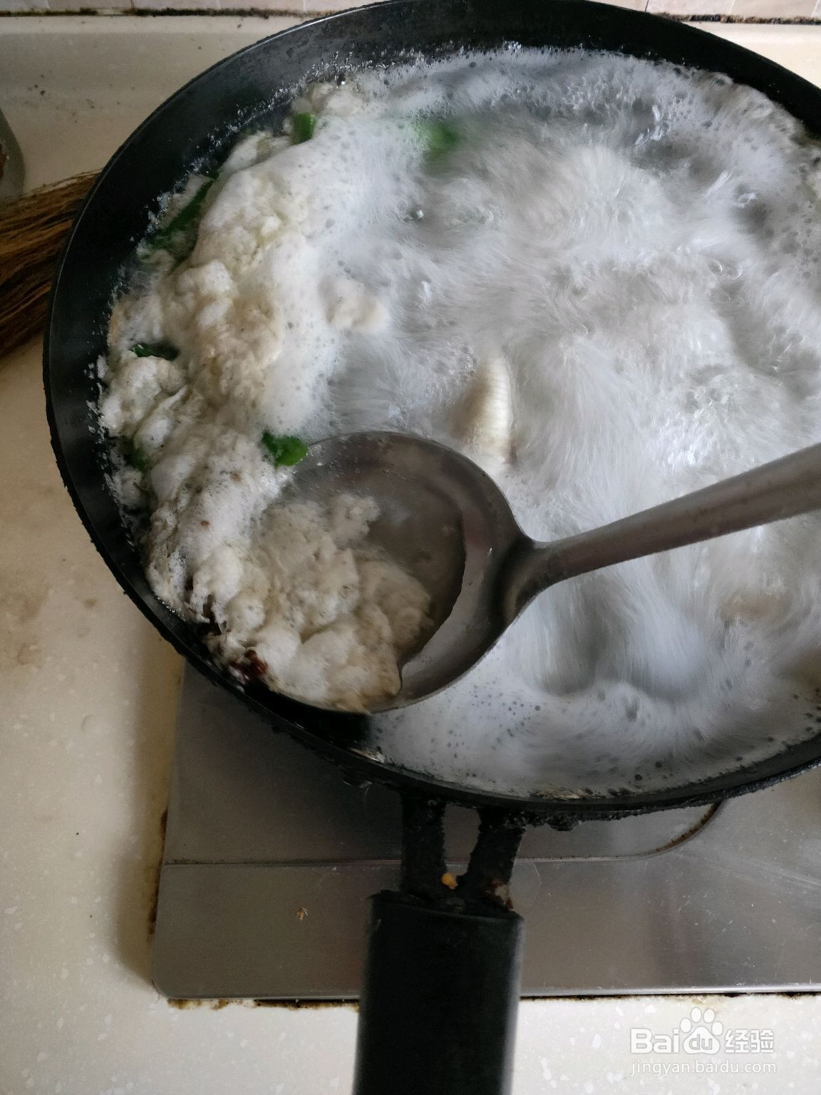 脱骨柠檬鸡爪的做法