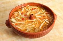 四款食疗汤帮你赶走秋季感冒