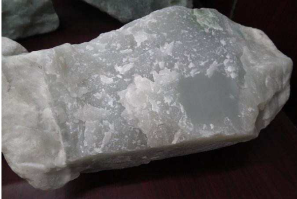 昆仑玉的鉴别方法