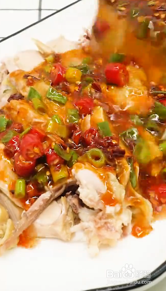 如何制作凉拌鸡腿？