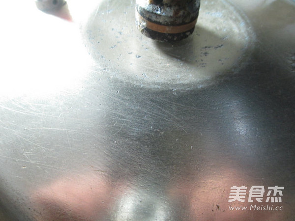 鸡爪黄豆汤的做法