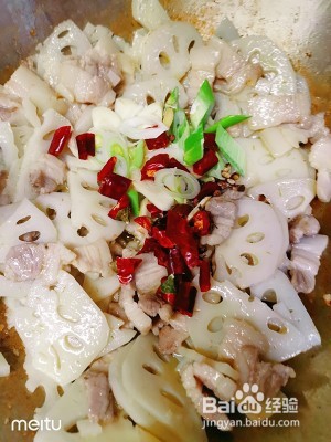 干锅藕片的做法