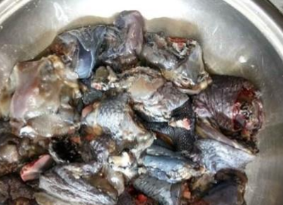 乌鸡和什么食物相克 哪些是乌鸡的做法