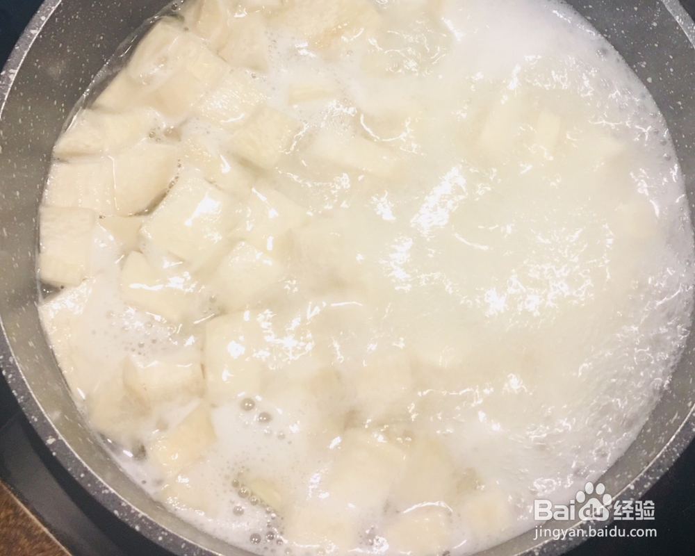 在家也能做的炒橄榄菜胡萝卜杏鲍菇
