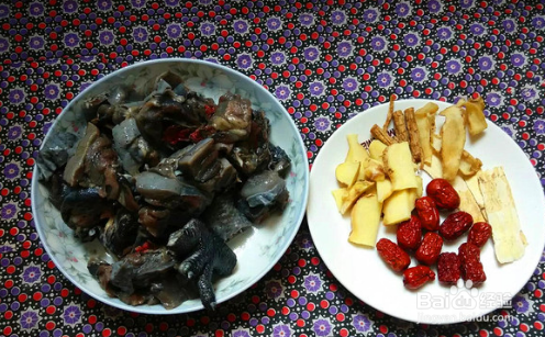 滋补乌鸡汤的做法