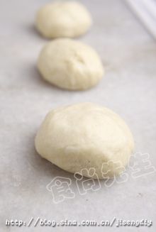 无花果酸奶面包