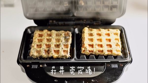 黑芝麻花生吐司版华夫饼