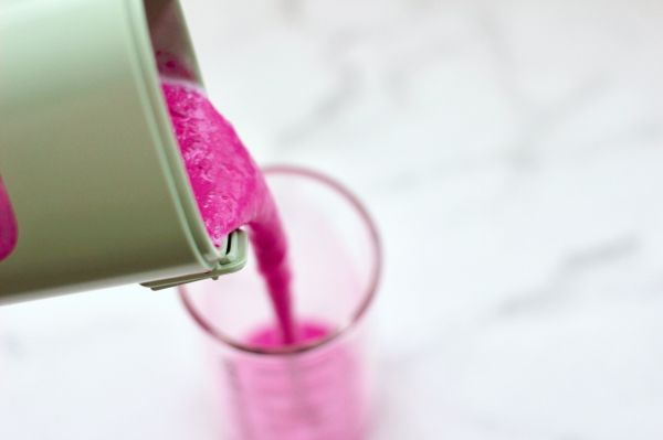 蔓越莓火龙果麦片酸奶昔