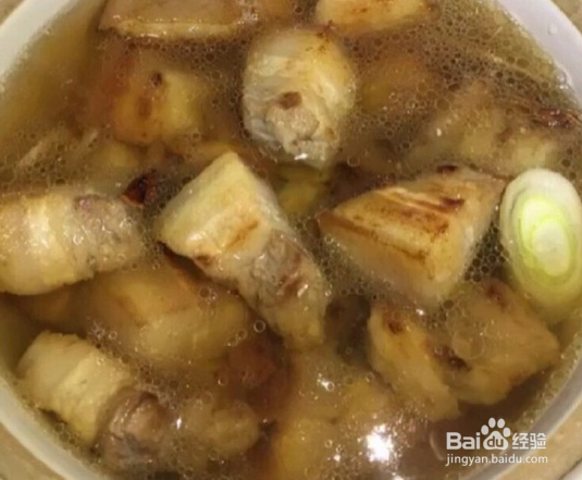 普通的五花肉怎么做成红烧肉