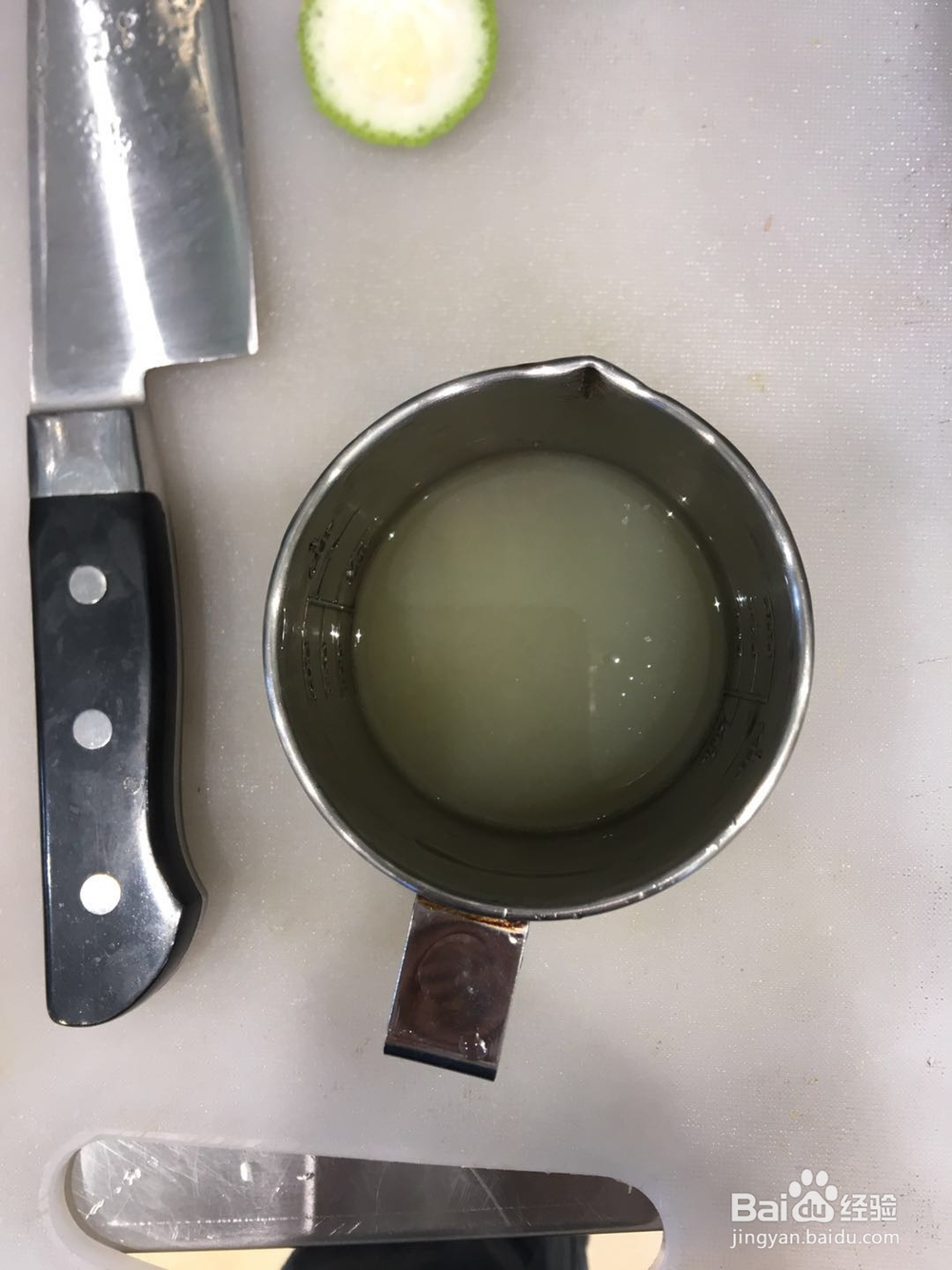 今天你被热到了吗来杯健胃消暑金桔柠檬茶吧