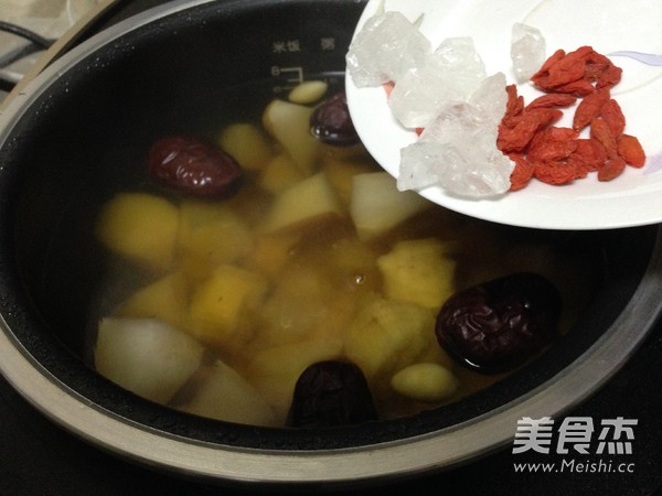 红枣甘蔗秋梨水