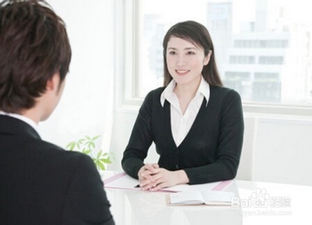 大学生出入职场应该怎样面试才能成功