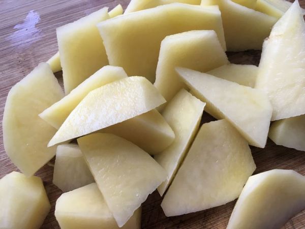 干锅对味酱鸭#食光社干锅鸭