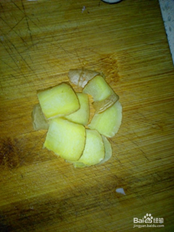 剩鸡骨熬白菜