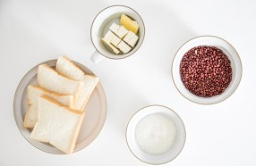 怎样制作海盐红豆沙乳酪热压三明治步骤