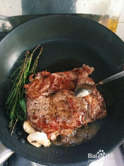 在家也可以做牛排,15分钟搞定西式美味